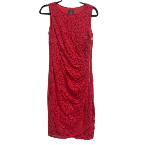 Adrianna Papell Dresses & Skirts - Adrianna Papell red lace size 6 occasion dress